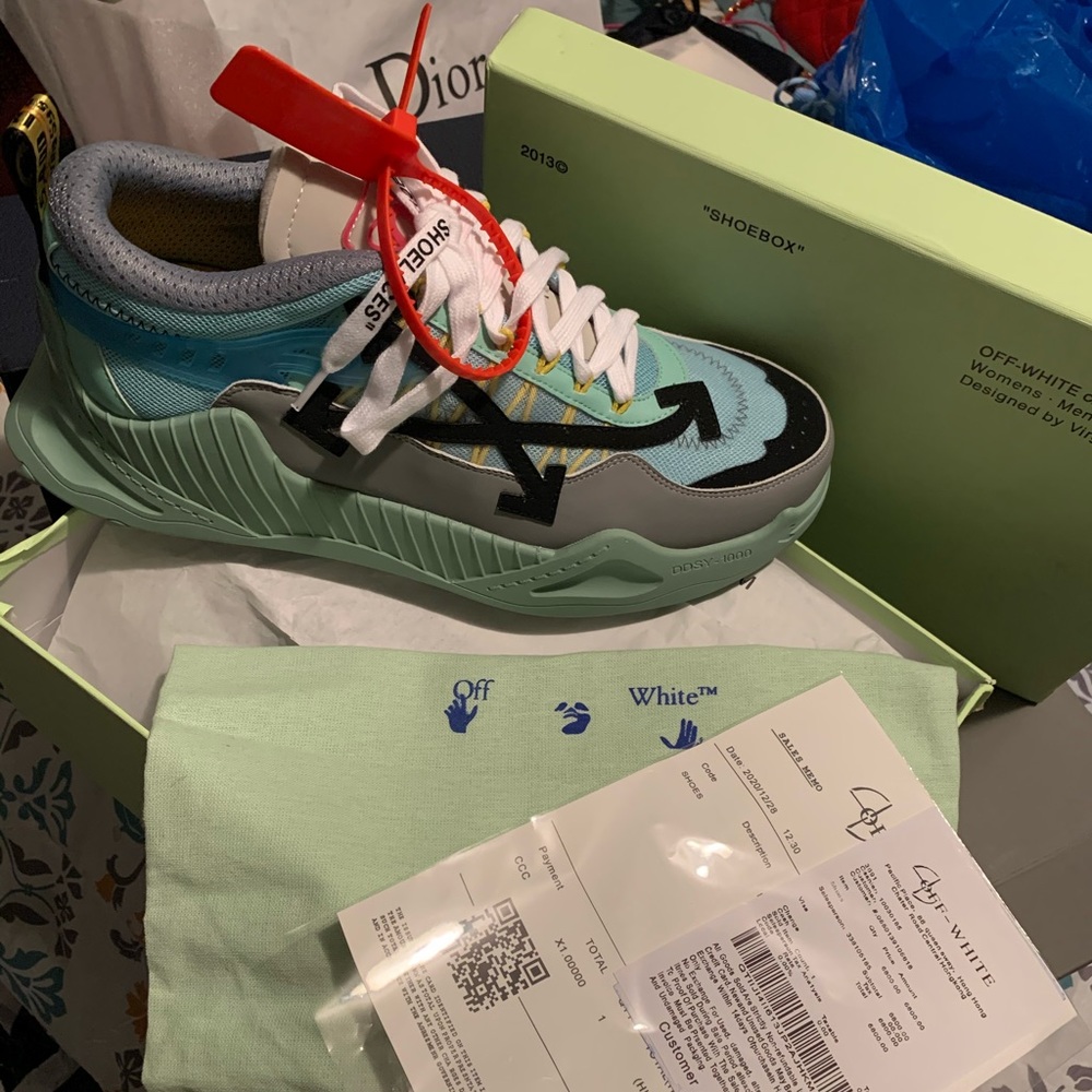 Off White ODSY-1000 low top sneakers